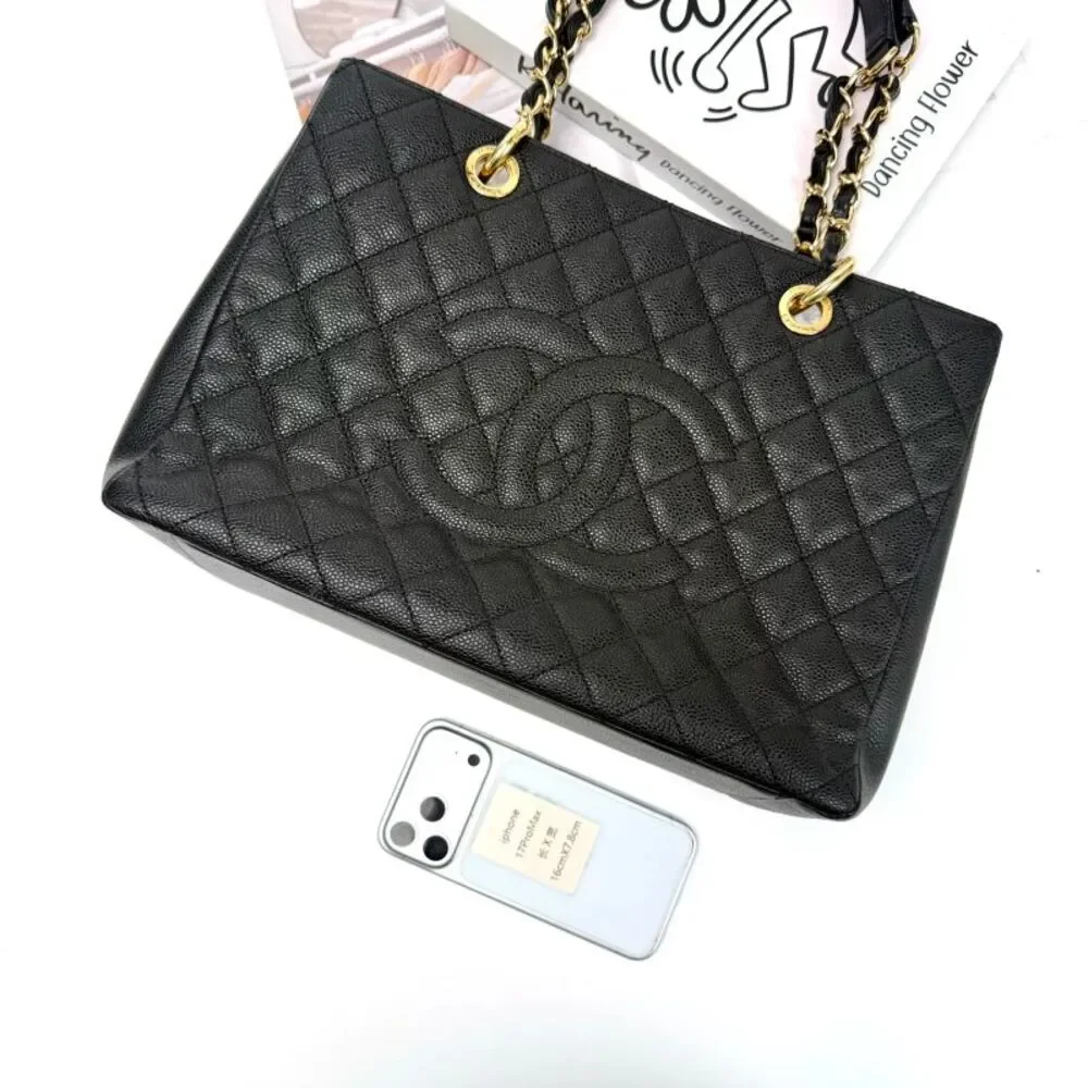 Chanel Women Pre-Loved Bag Very Good Condition